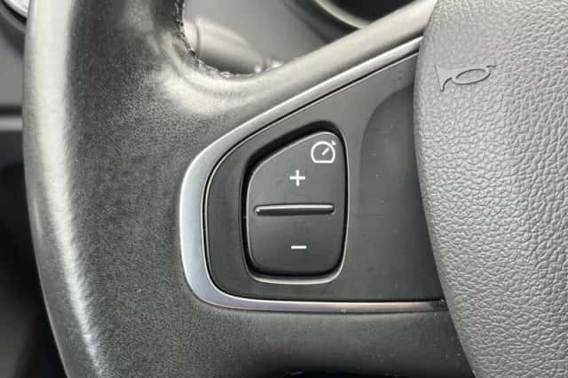 Renault Captur (2019) thumbnail 4