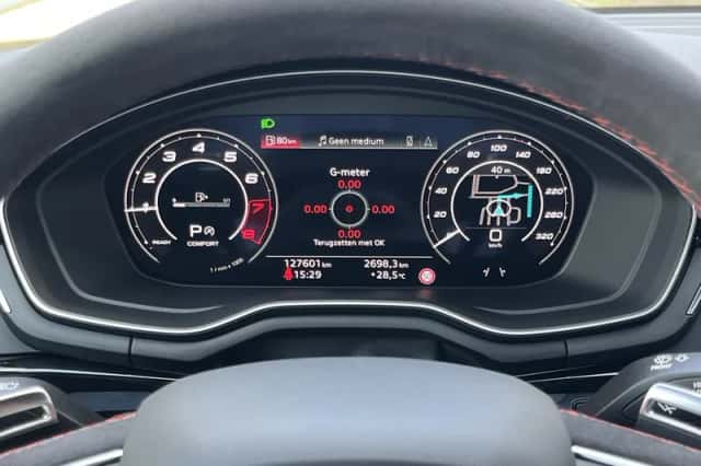 Audi A4 (2021) thumbnail 5