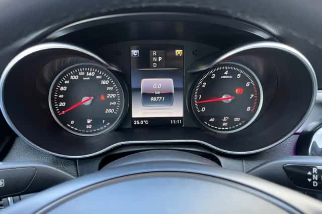 Mercedes-Benz C-Klasse (2017) thumbnail 5