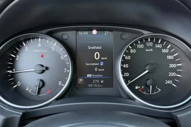 Nissan Qashqai (2020) thumbnail 4