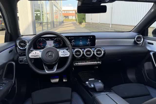 Mercedes-Benz A-Klasse (2021) thumbnail 3