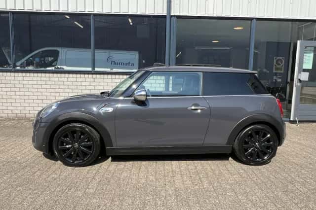 MINI Cooper S (2014) thumbnail 4