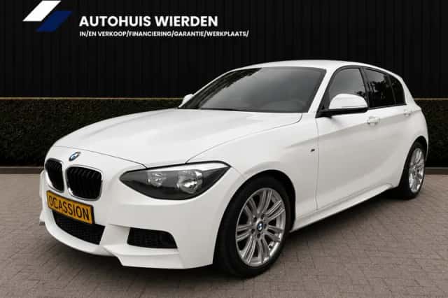 BMW 1-Serie (2014) thumbnail 1