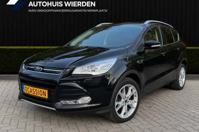 Ford Kuga (2014) thumbnail 1
