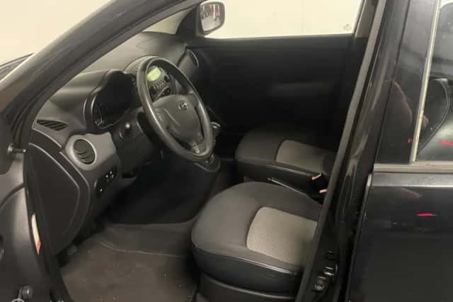 Hyundai i10 (2009) thumbnail 5