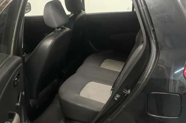 Hyundai i10 (2009) thumbnail 6