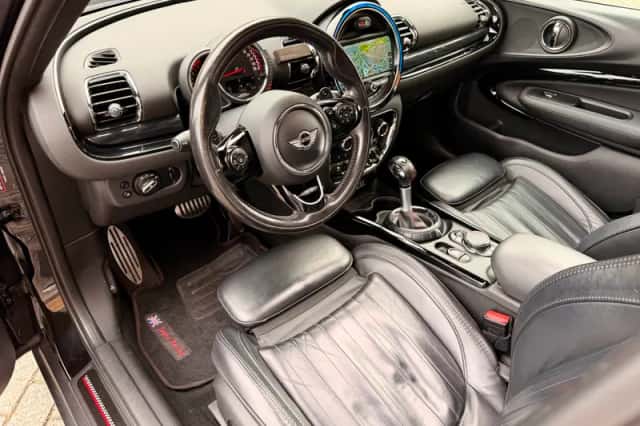 MINI Clubman (2017) thumbnail 5