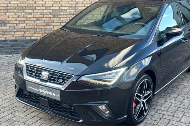 SEAT Ibiza (2019) thumbnail 2