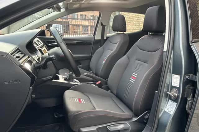 SEAT Ibiza (2017) thumbnail 6