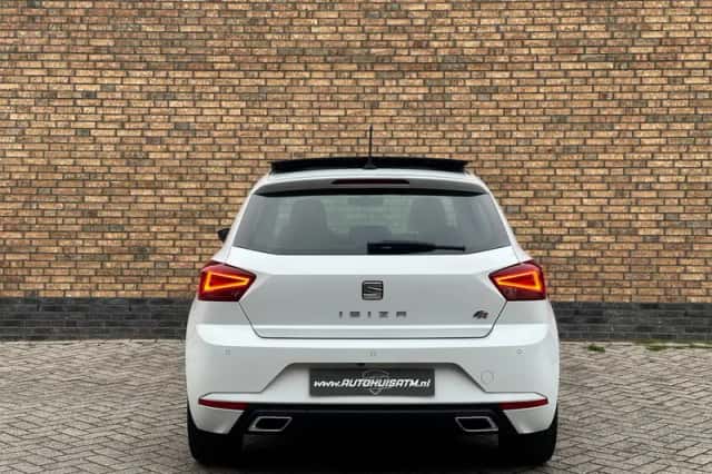 SEAT Ibiza (2019) thumbnail 4