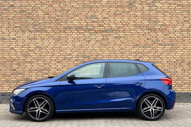 SEAT Ibiza (2017) thumbnail 3