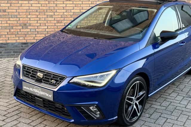 SEAT Ibiza (2018) thumbnail 2
