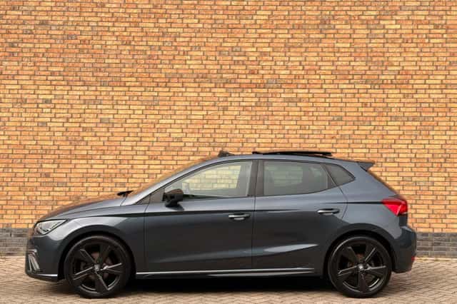 SEAT Ibiza (2021) thumbnail 2