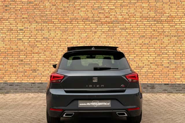 SEAT Ibiza (2021) thumbnail 4