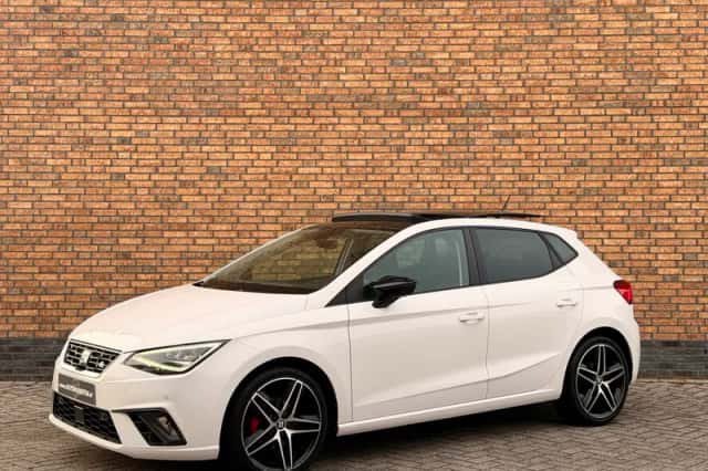 SEAT Ibiza (2017) thumbnail 1