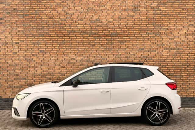 SEAT Ibiza (2017) thumbnail 3