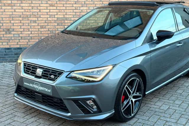 SEAT Ibiza (2018) thumbnail 2