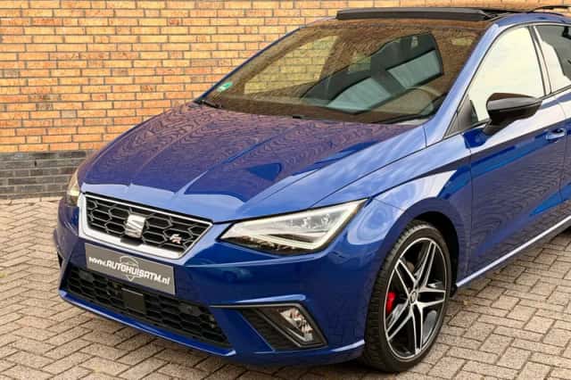 SEAT Ibiza (2019) thumbnail 2