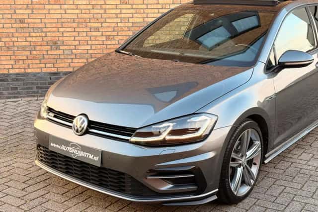 Volkswagen Golf (2019) thumbnail 2