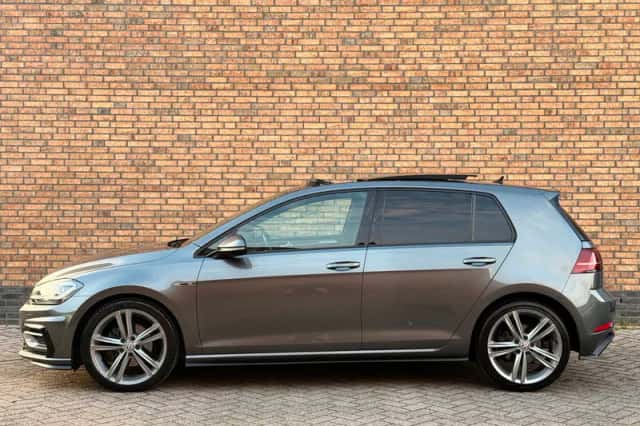 Volkswagen Golf (2019) thumbnail 3