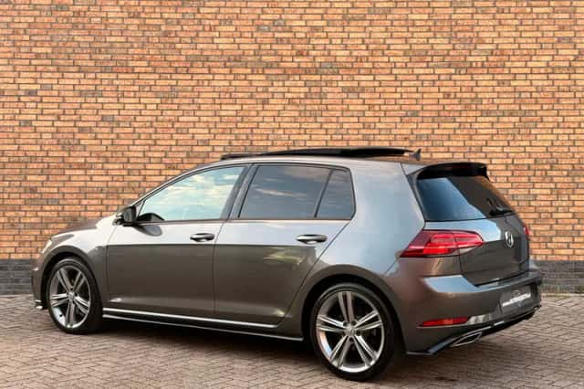 Volkswagen Golf (2019) thumbnail 4