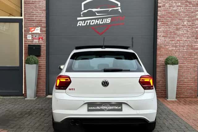 Volkswagen Polo (2018) thumbnail 5
