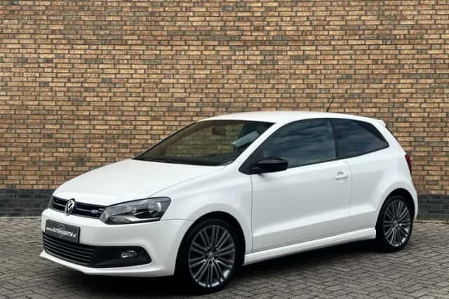 Volkswagen Polo (2013) thumbnail 1