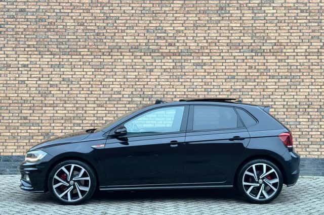 Volkswagen Polo (2018) thumbnail 2