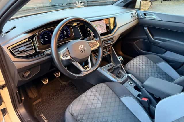 Volkswagen Polo (2022) thumbnail 5