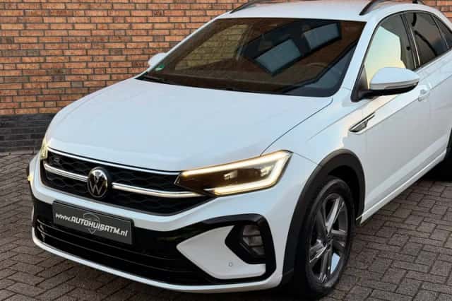Volkswagen Taigo (2023) thumbnail 2