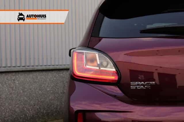 Mitsubishi Space Star (2020) thumbnail 4