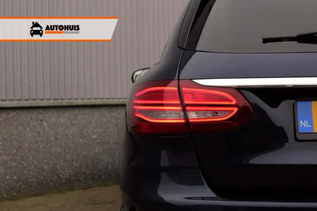 Mercedes-Benz C-Klasse (2017) thumbnail 4