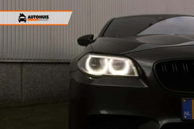 BMW 5-Serie (2014) thumbnail 3