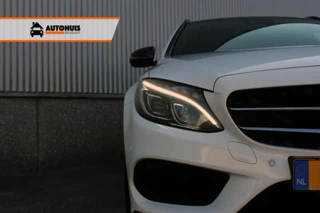 Mercedes-Benz C-Klasse (2015) thumbnail 3