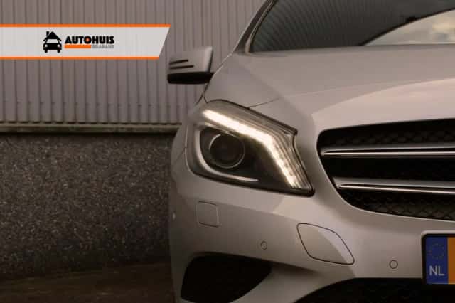 Mercedes-Benz A-Klasse (2013) thumbnail 3