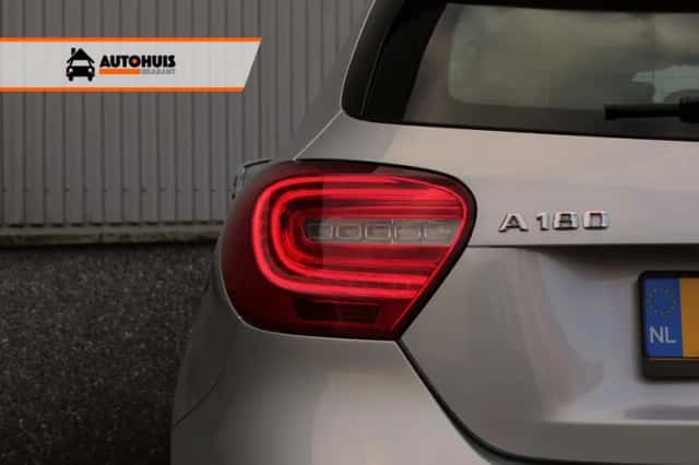 Mercedes-Benz A-Klasse (2013) thumbnail 4