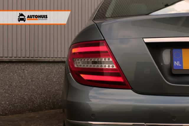 Mercedes-Benz C-Klasse (2011) thumbnail 4