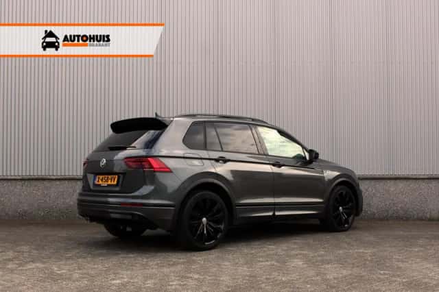 Volkswagen Tiguan (2020) thumbnail 2