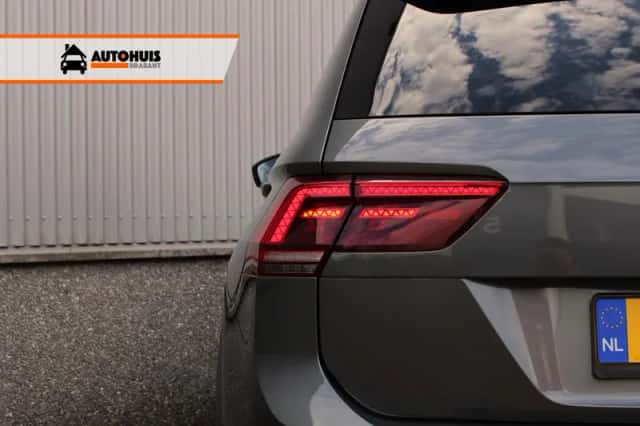 Volkswagen Tiguan (2020) thumbnail 4