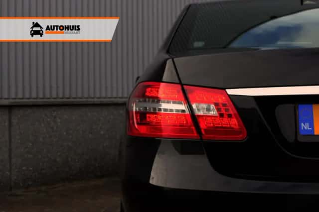 Mercedes-Benz E-Klasse (2009) thumbnail 4