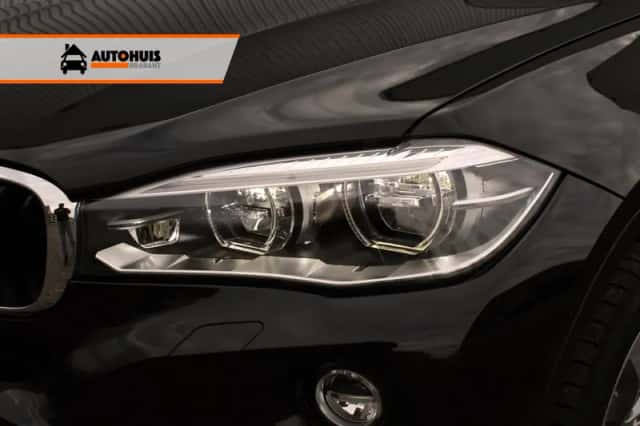 BMW X6 (2015) thumbnail 6