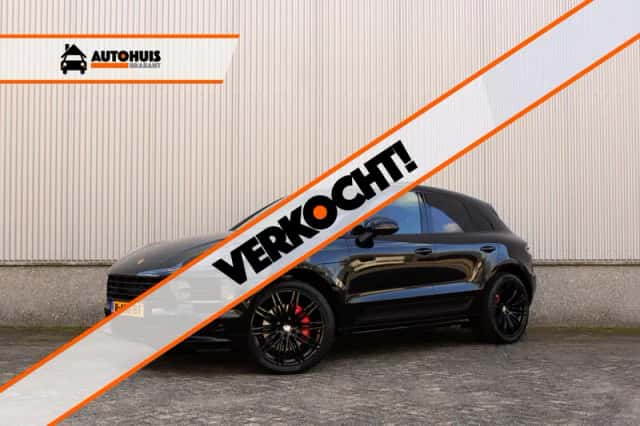 Porsche Macan (2019) thumbnail 1