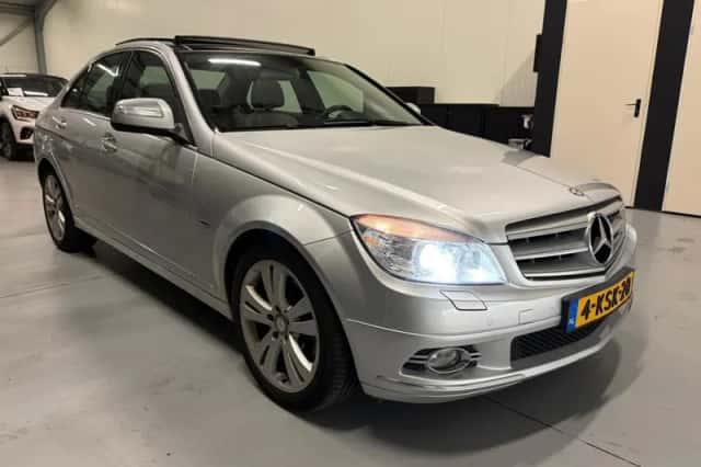 Mercedes-Benz C-Klasse (2008) thumbnail 4