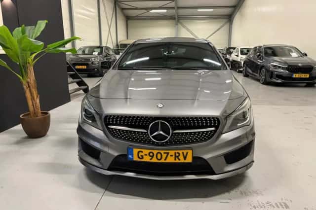 Mercedes-Benz CLA-Klasse (2015) thumbnail 2