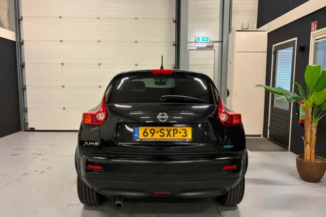 Nissan Juke (2011) thumbnail 5