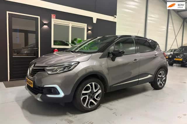 Renault Captur (2017) thumbnail 1