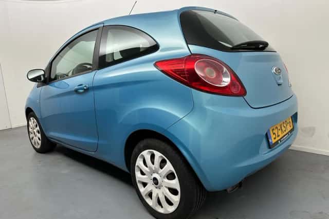 Ford Ka (2010) thumbnail 3