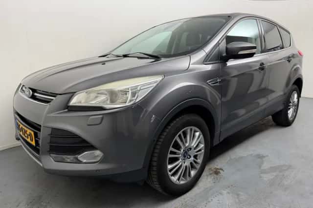 Ford Kuga (2013) thumbnail 1