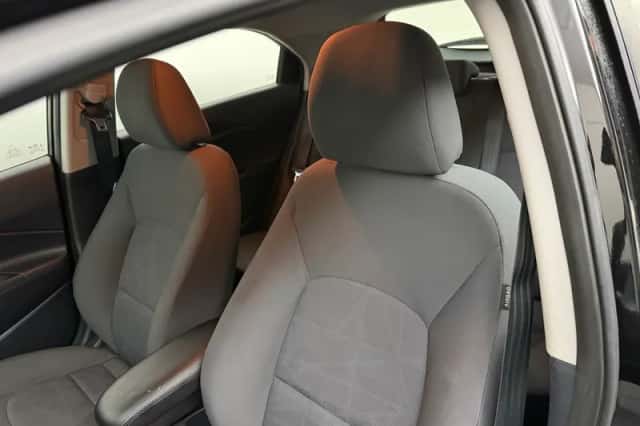 Kia Rio (2014) thumbnail 5