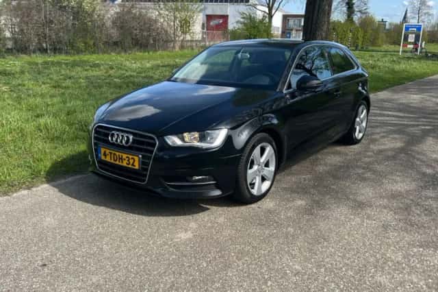 Audi A3 (2014) thumbnail 1